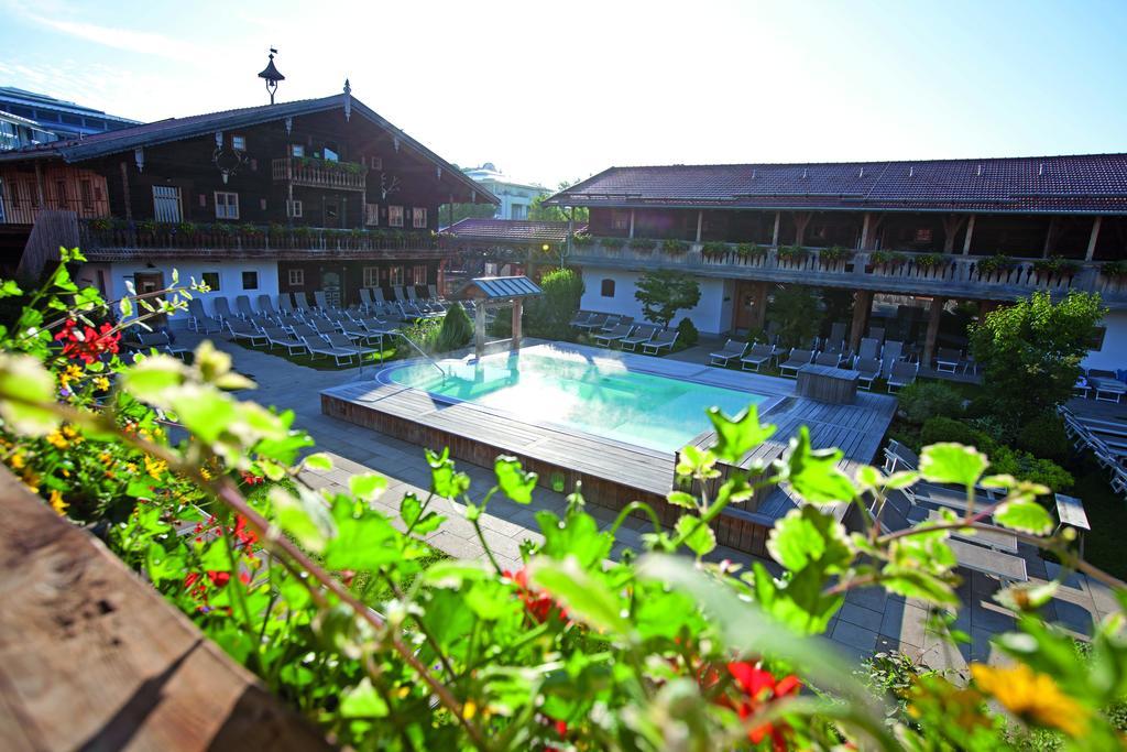 Fichtenwald-ihr Boutique I Glueck's Hotel Bad Fussing